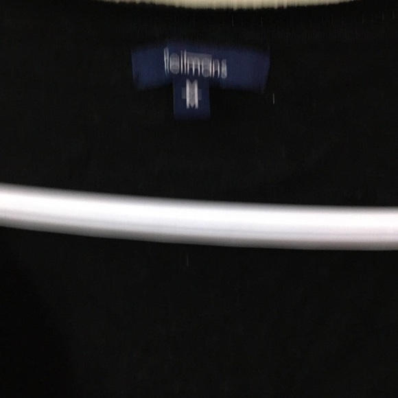 Women's Black Top - Picture 4 of 4